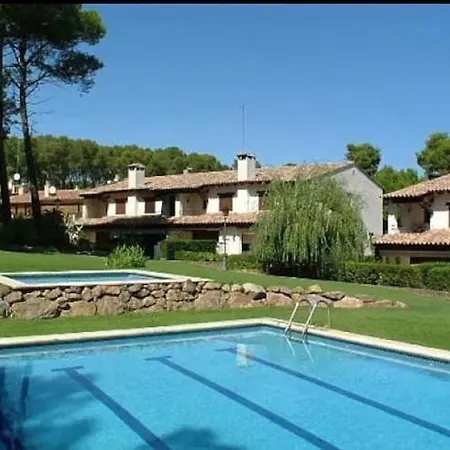 House And Pool By The Golf Course And Close To The Sea! Holiday home *
