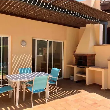 Holiday home House And Pool By The Golf Course And Close To The Sea! *