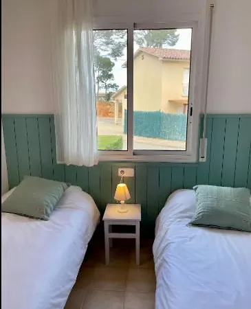 Holiday home House And Pool By The Golf Course And Close To The Sea! Pals